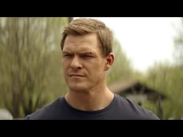 alan ritchson größe
